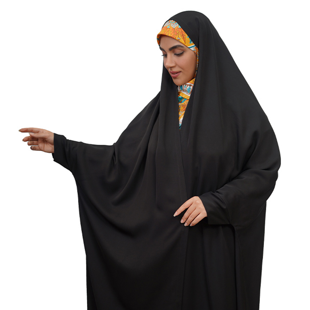چادر دانشجویی